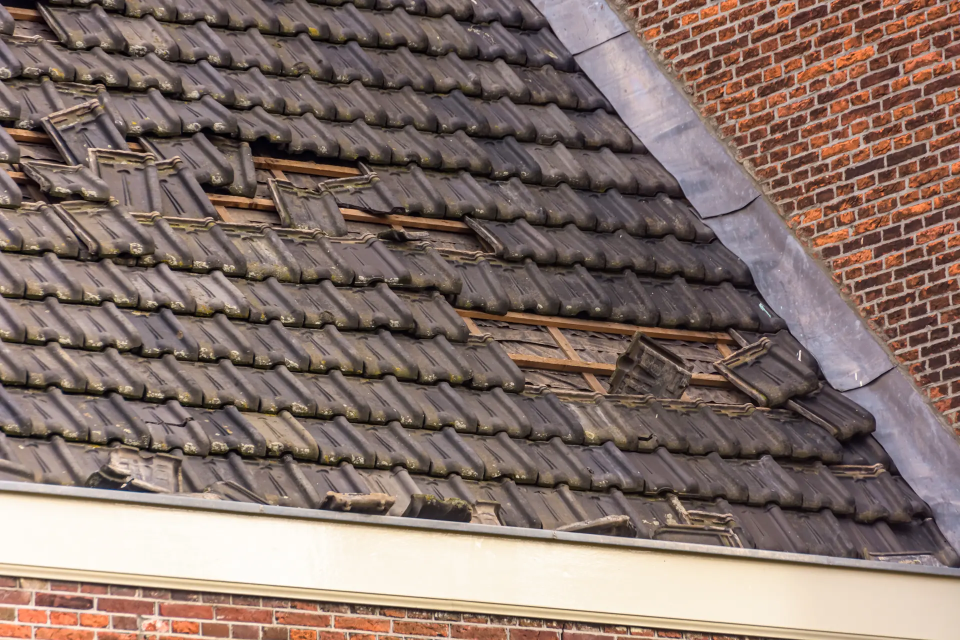 Emergency roof repair by JRS Group Ltd in Surrey